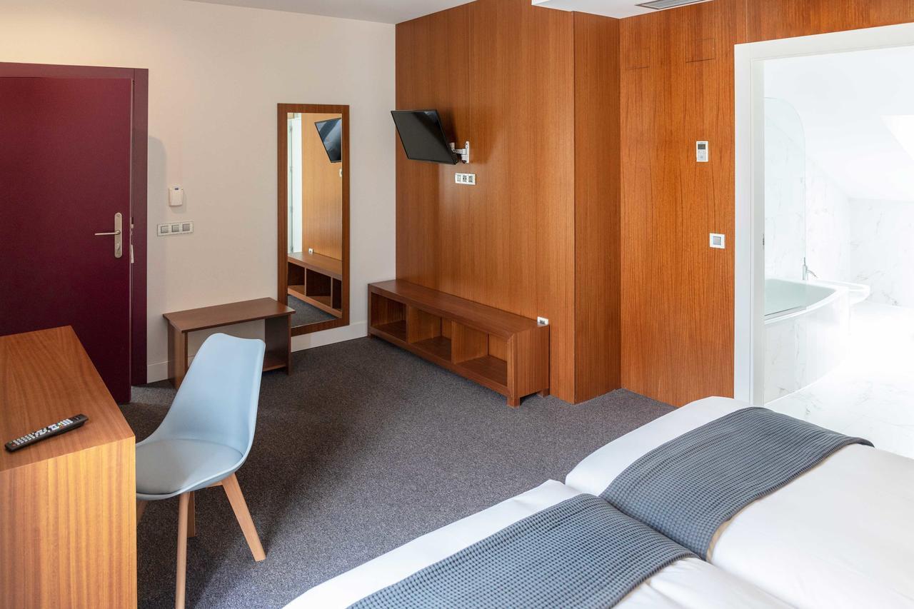 Hotel Alda Barrio Humedo 레온 외부 사진